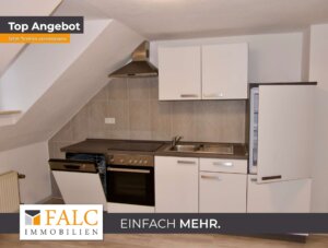 Einfach Mehr: Erstbezug nach Modernisierung. 3,5-Zimmer-Dachgeschoss-Wohnung, EBK, Garage u. a.